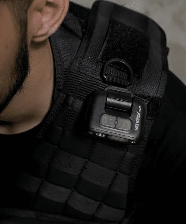 Lampe Clip Mains Libre - NEXTORCH — vue 3